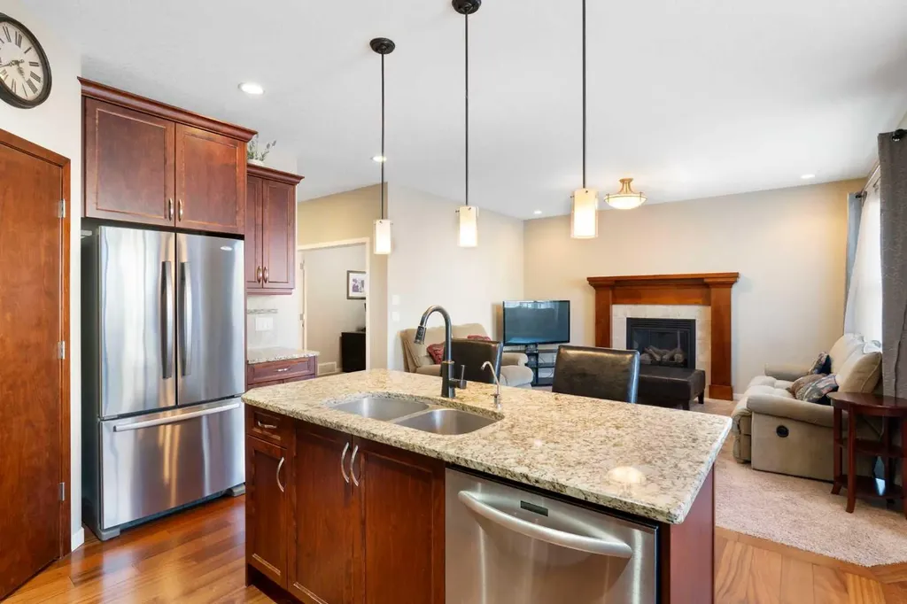 116 Brightoncrest Manor SE Calgary AB T2Z 1A3