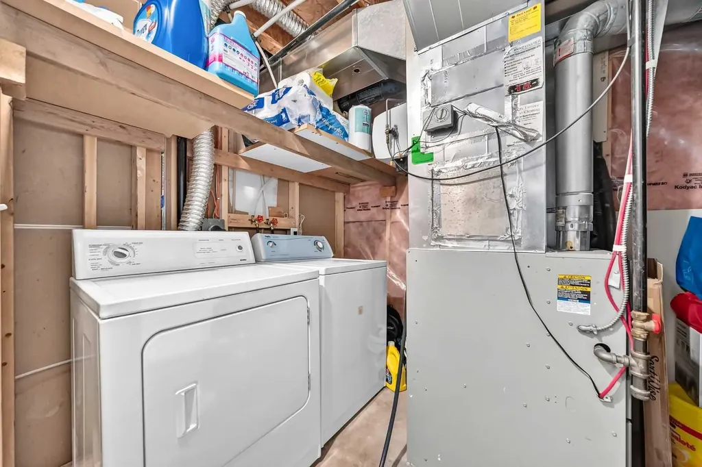 18 Taralake Gardens NE Calgary AB T3J 0A8