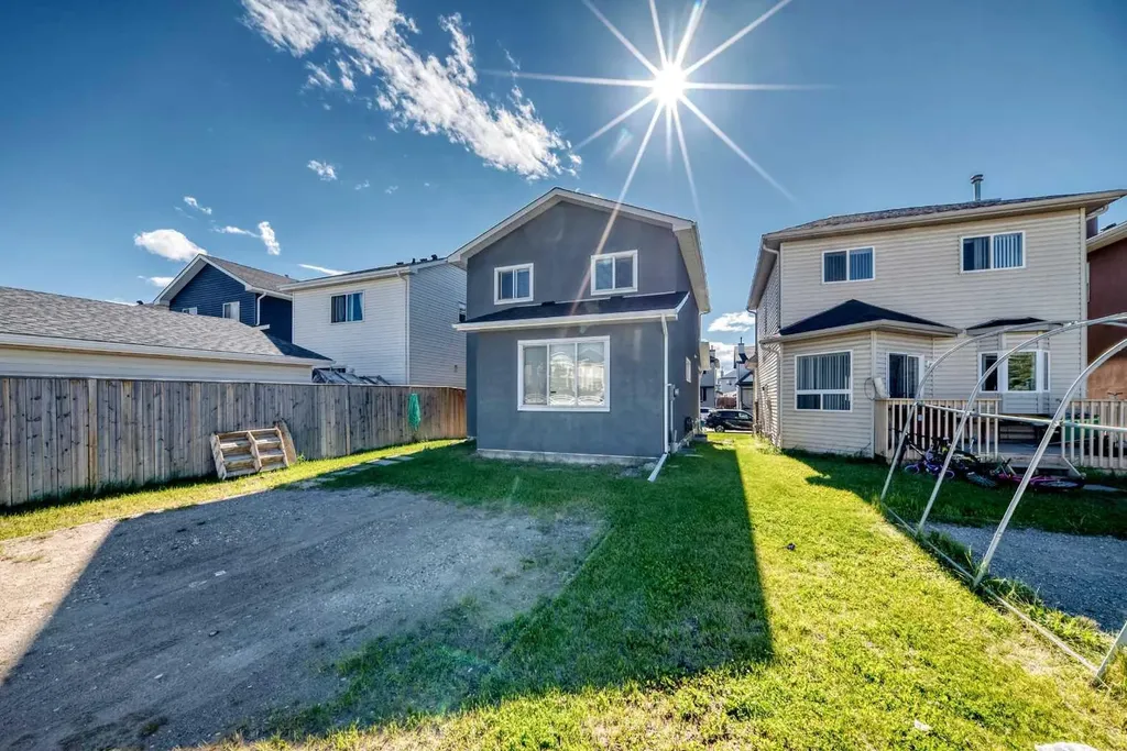 18 Taralake Gardens NE Calgary AB T3J 0A8