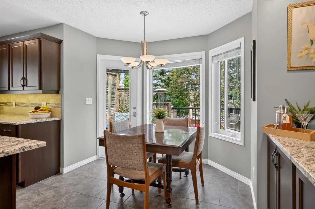 76 Edgepark Road NW Calgary AB T3A 4P8