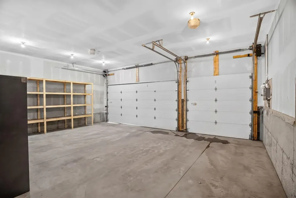 2010 29 Avenue SW Calgary AB T2T1N3