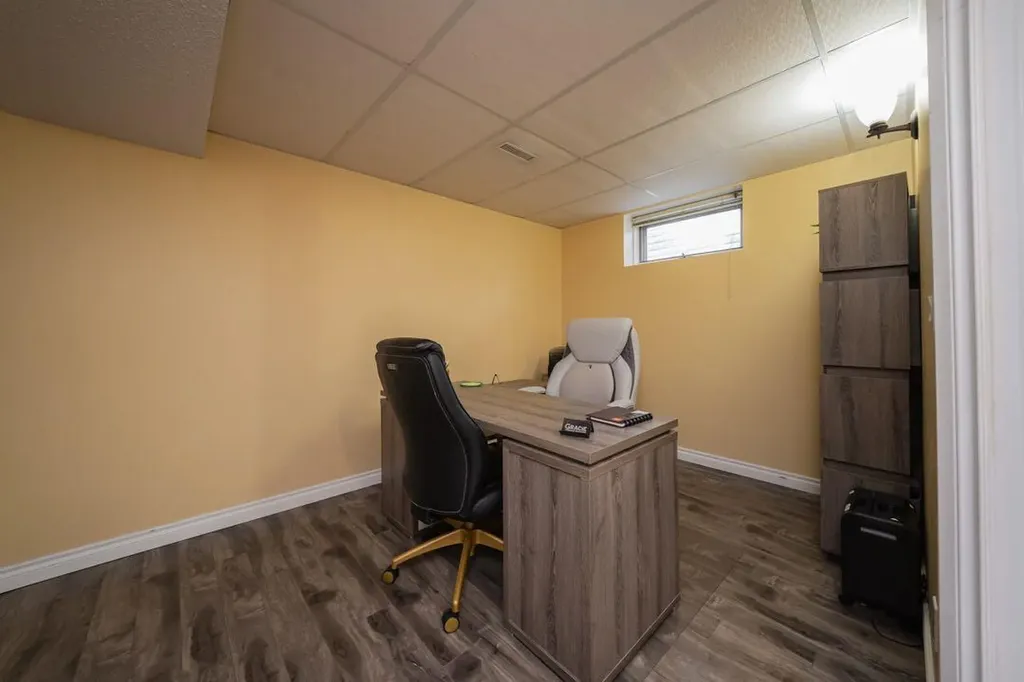 145 Cruickshank Road Fort Mcmurray AB T9K 1N6