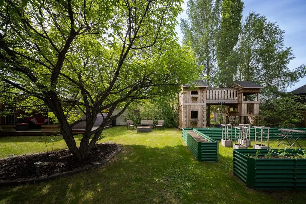 145 Cruickshank Road Fort Mcmurray AB T9K 1N6