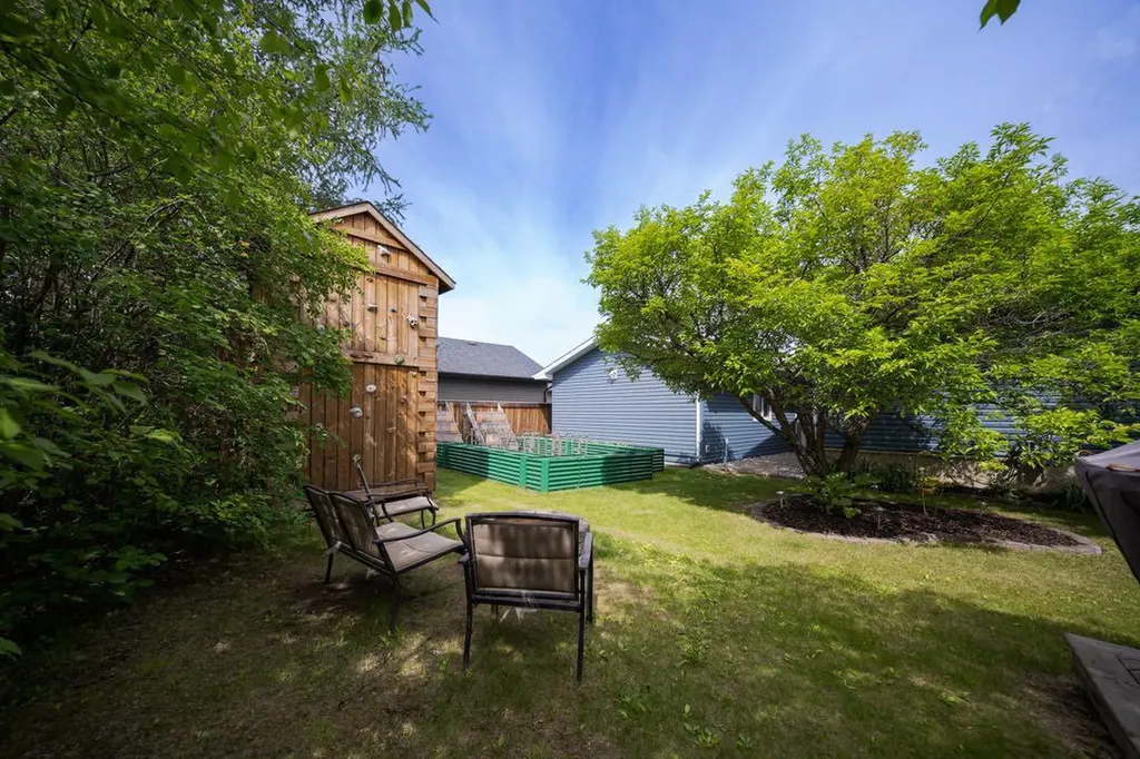 145 Cruickshank Road Fort Mcmurray AB T9K 1N6