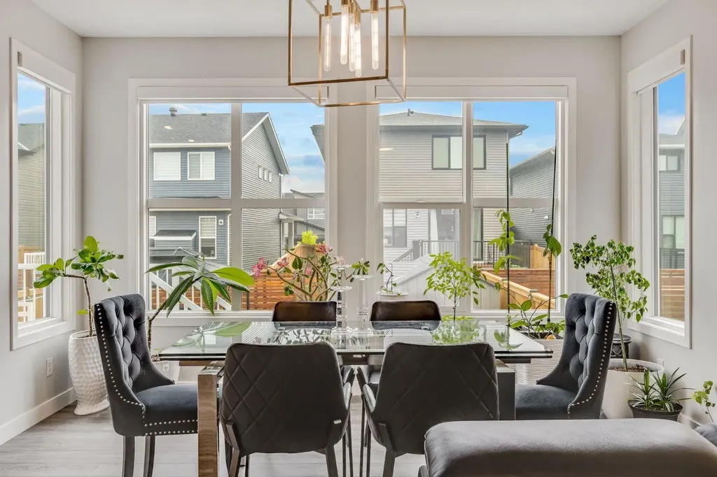 107 Howse Road NE Calgary AB T3P 1P3