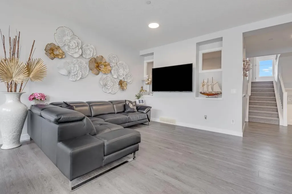 107 Howse Road NE Calgary AB T3P 1P3