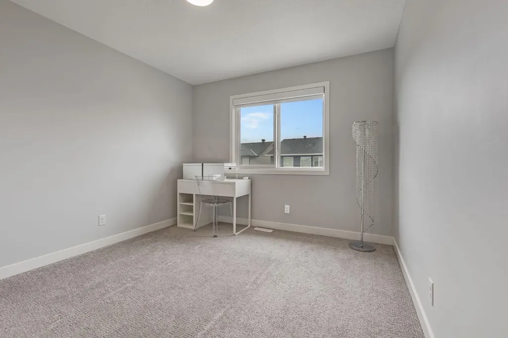 107 Howse Road NE Calgary AB T3P 1P3