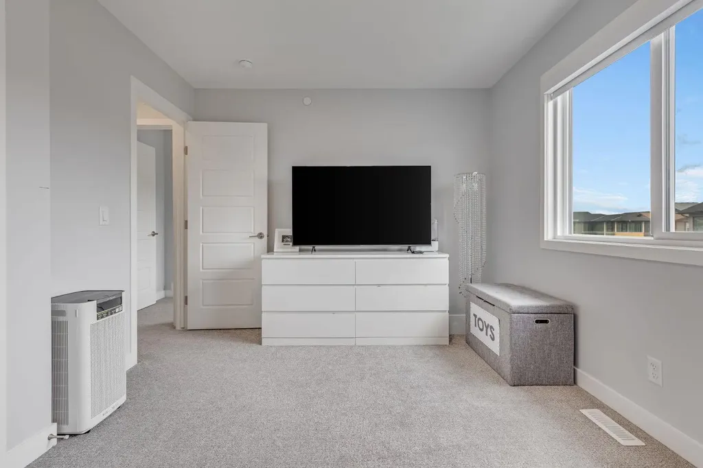 107 Howse Road NE Calgary AB T3P 1P3