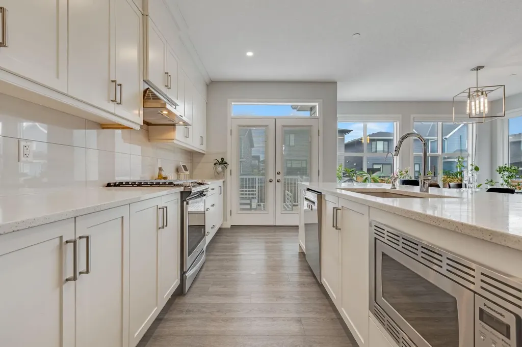 107 Howse Road NE Calgary AB T3P 1P3