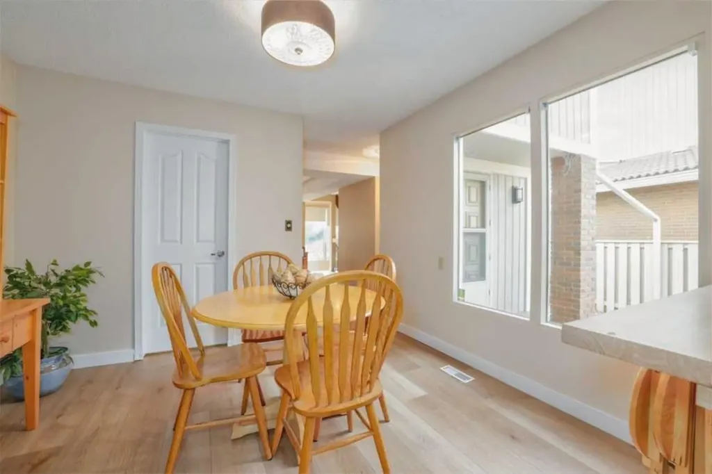 20 Midpark Crescent SE Calgary AB T2X1P3