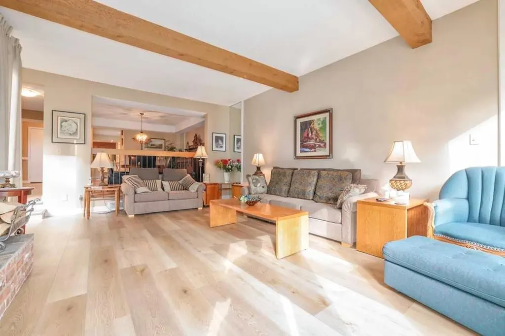20 Midpark Crescent SE Calgary AB T2X1P3