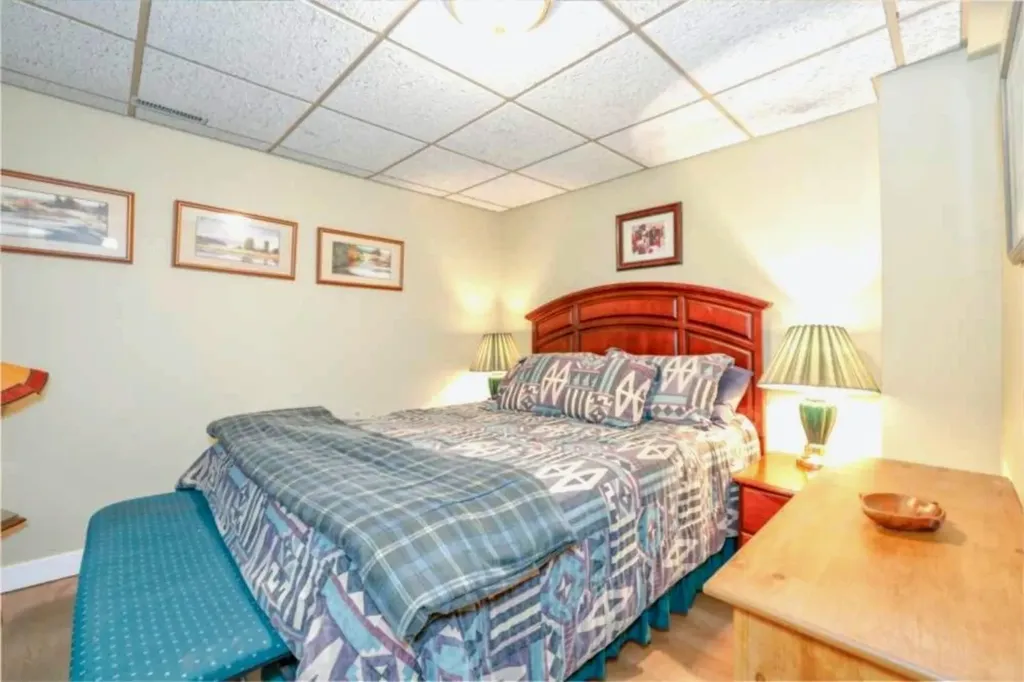 20 Midpark Crescent SE Calgary AB T2X1P3