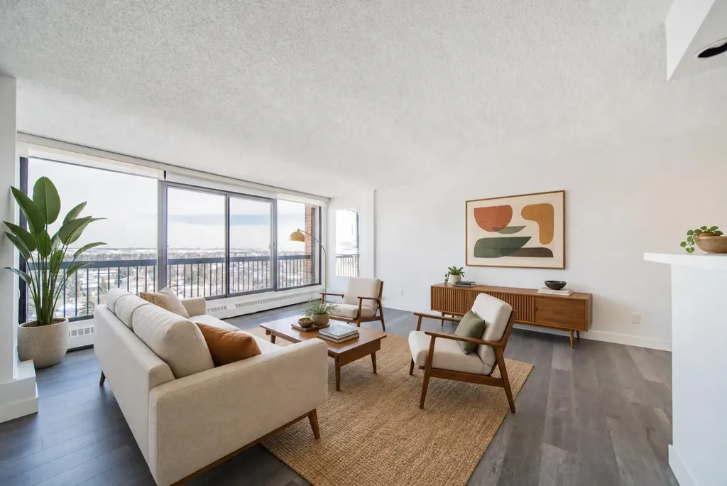 8604 48 Avenue NW Calgary AB T2B 5E6