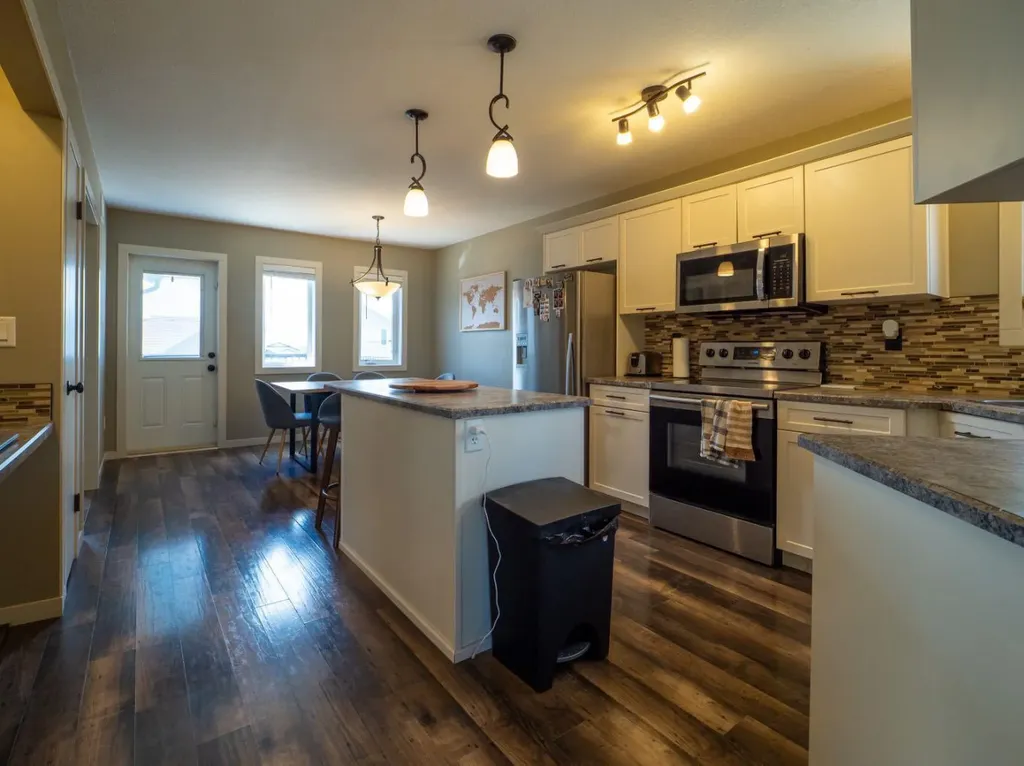 148 Mt Sundial Court W Lethbridge AB T1J 5C2