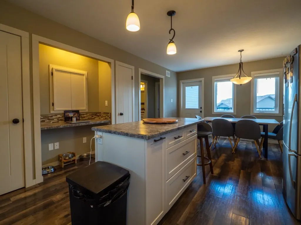 148 Mt Sundial Court W Lethbridge AB T1J 5C2