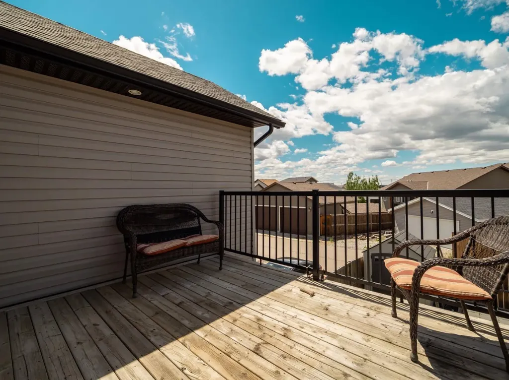 148 Mt Sundial Court W Lethbridge AB T1J 5C2