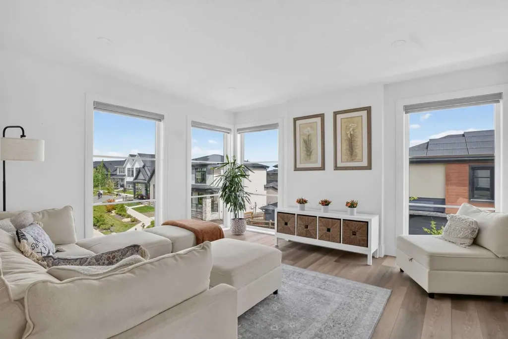 235 Treeline View SW Calgary AB T2Y0W6