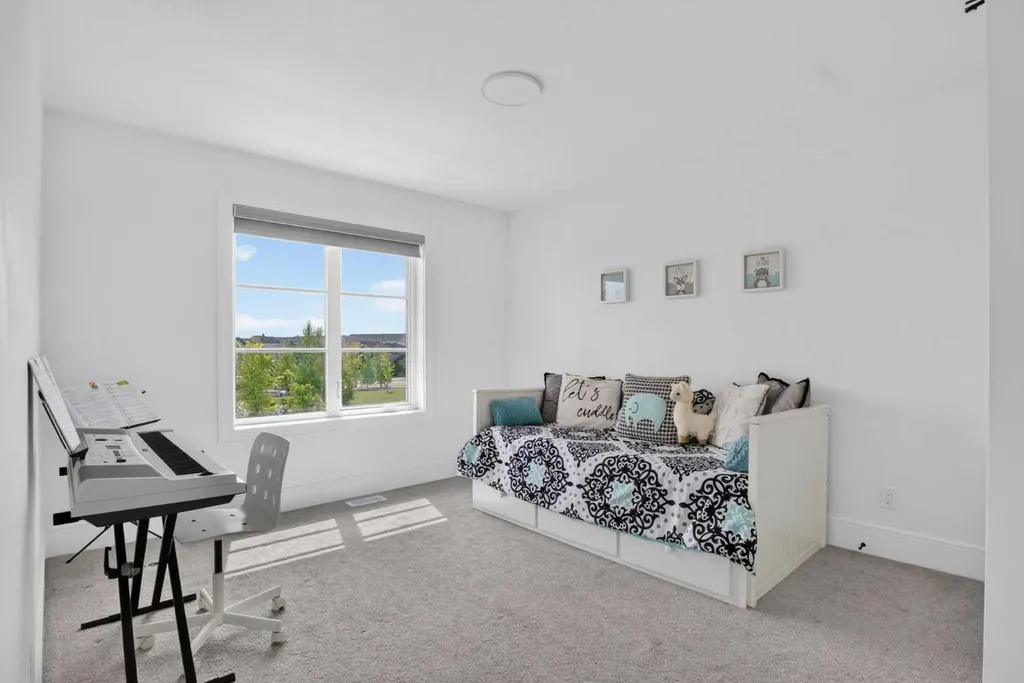 235 Treeline View SW Calgary AB T2Y0W6