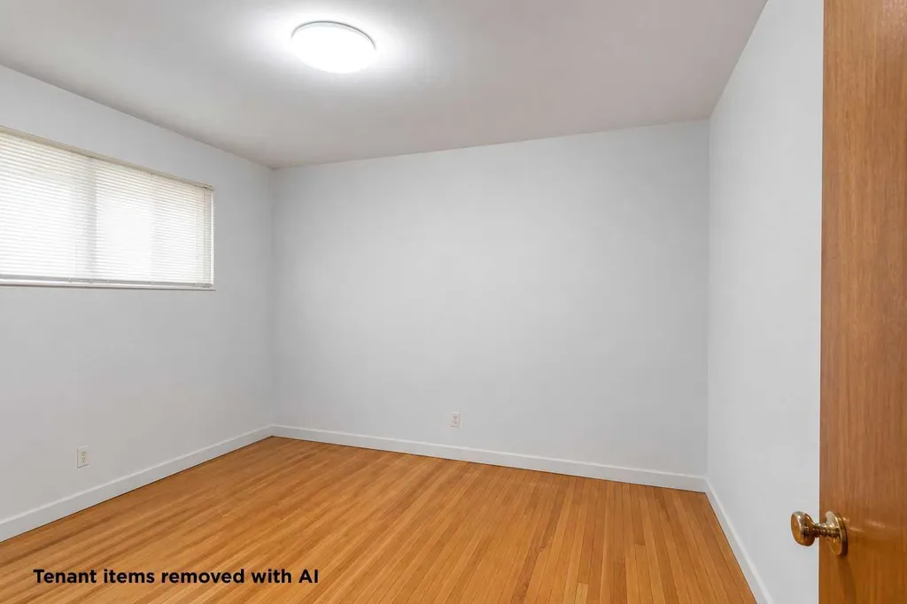 1930 16 Avenue SE Medicine Hat AB T1A3T3