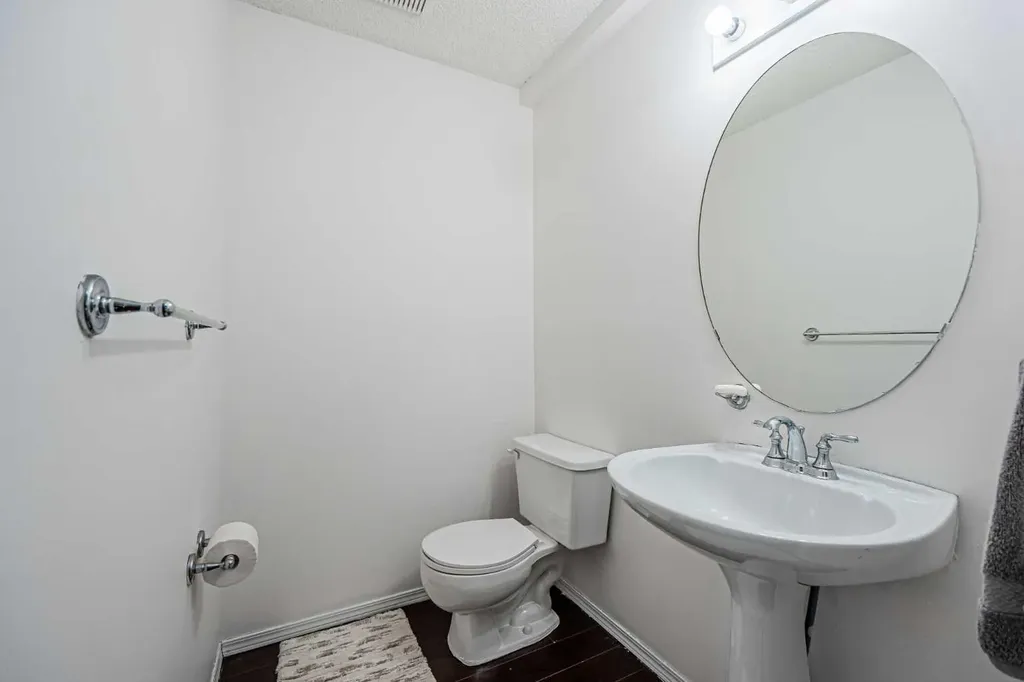 66 Martin Crossing Close NE Calgary AB T3J 3S2