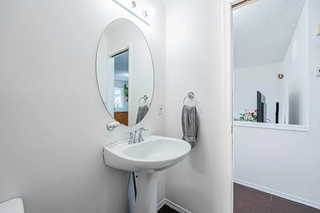 66 Martin Crossing Close NE Calgary AB T3J 3S2