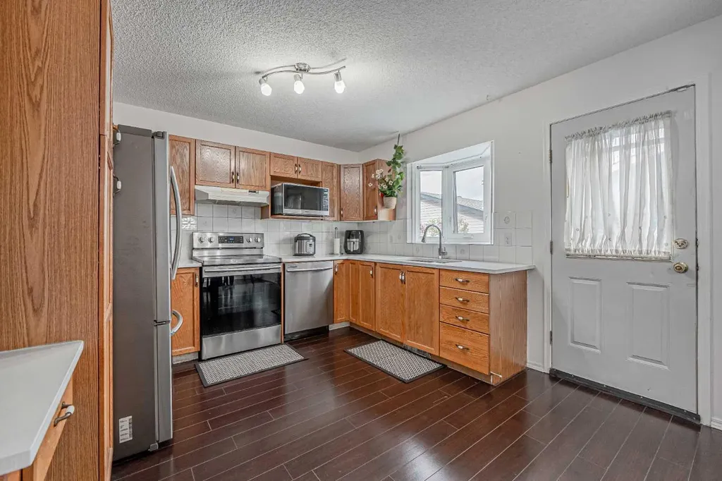 66 Martin Crossing Close NE Calgary AB T3J 3S2