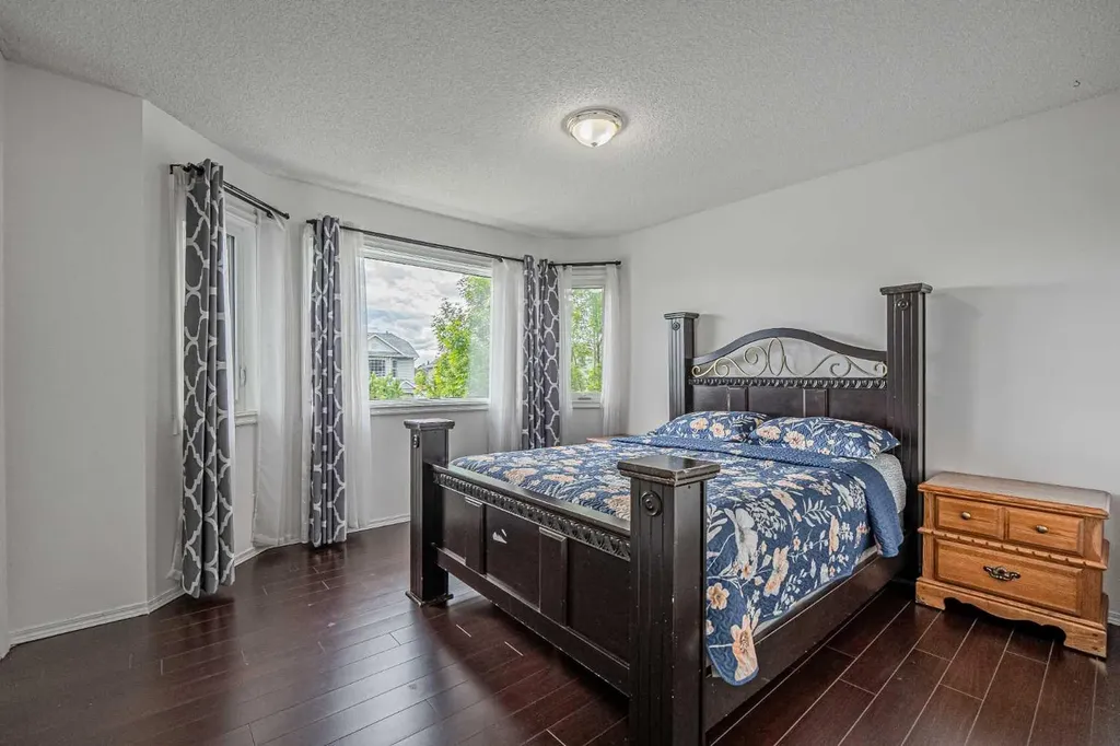 66 Martin Crossing Close NE Calgary AB T3J 3S2