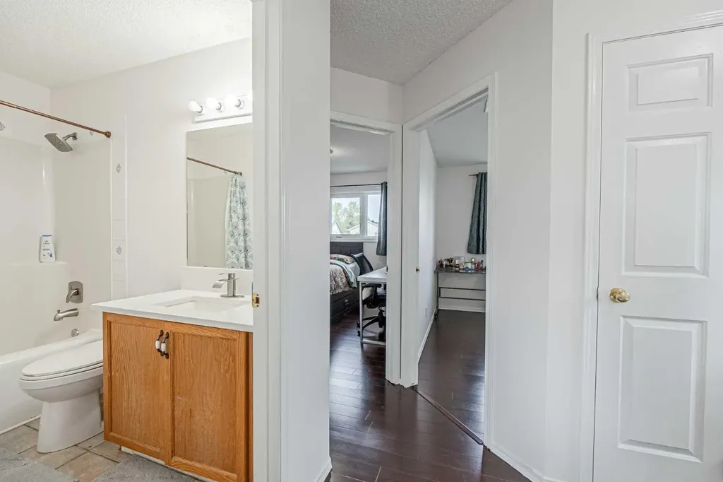 66 Martin Crossing Close NE Calgary AB T3J 3S2
