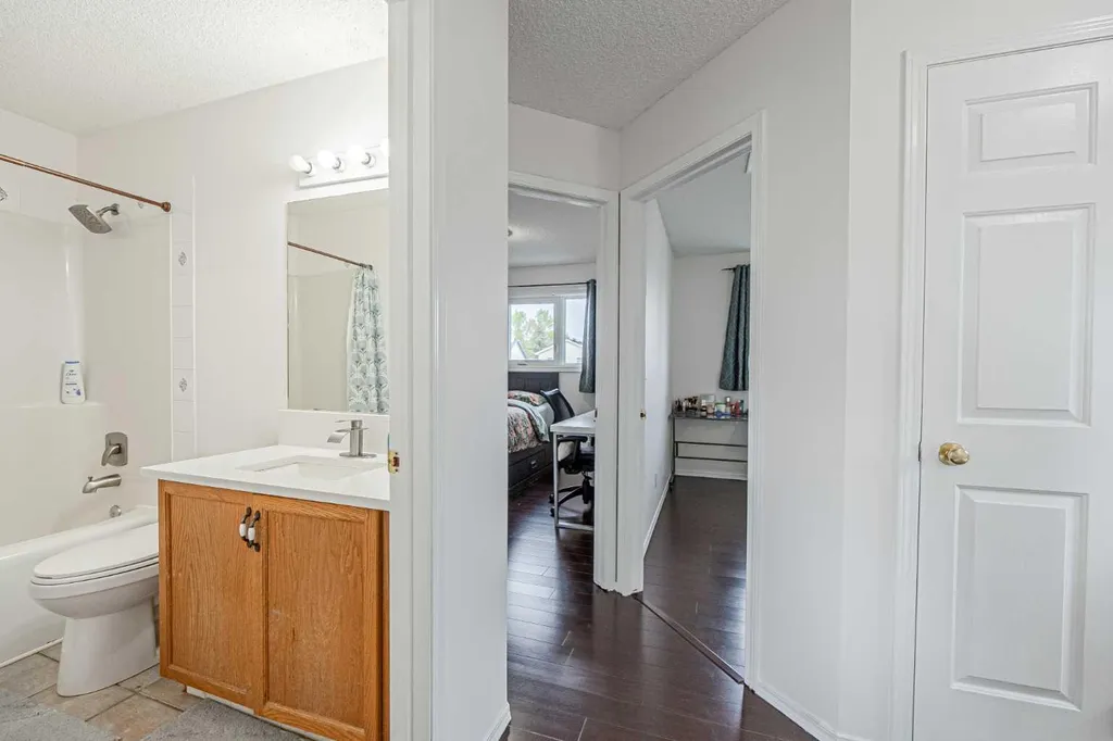 66 Martin Crossing Close NE Calgary AB T3J 3S2