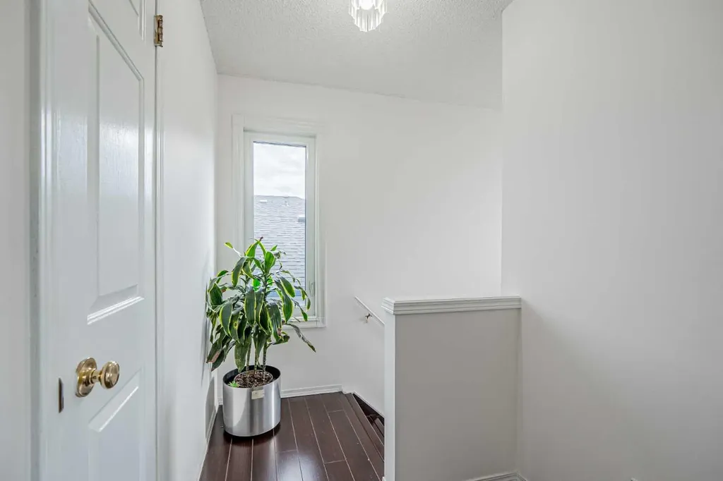 66 Martin Crossing Close NE Calgary AB T3J 3S2