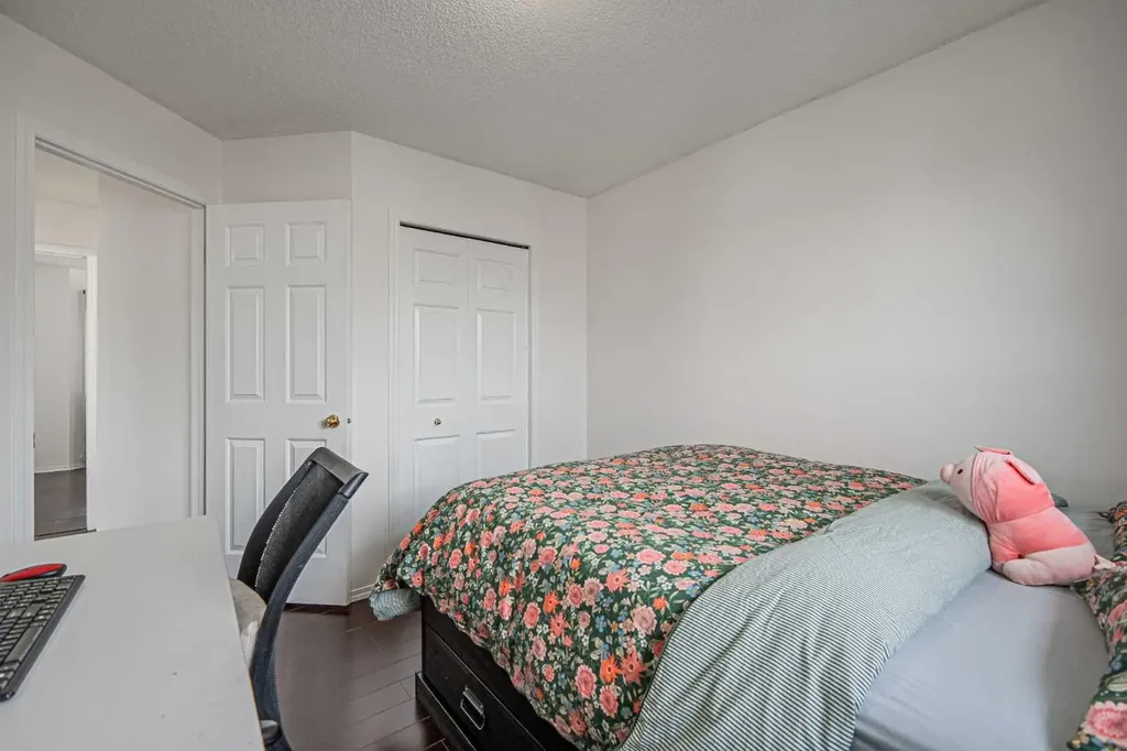 66 Martin Crossing Close NE Calgary AB T3J 3S2
