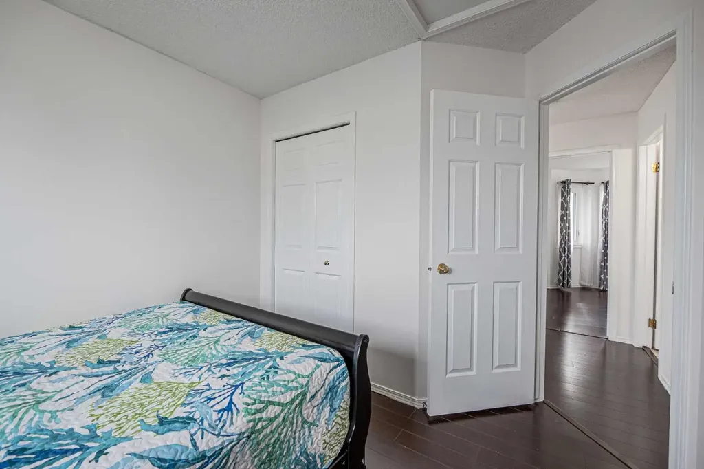 66 Martin Crossing Close NE Calgary AB T3J 3S2