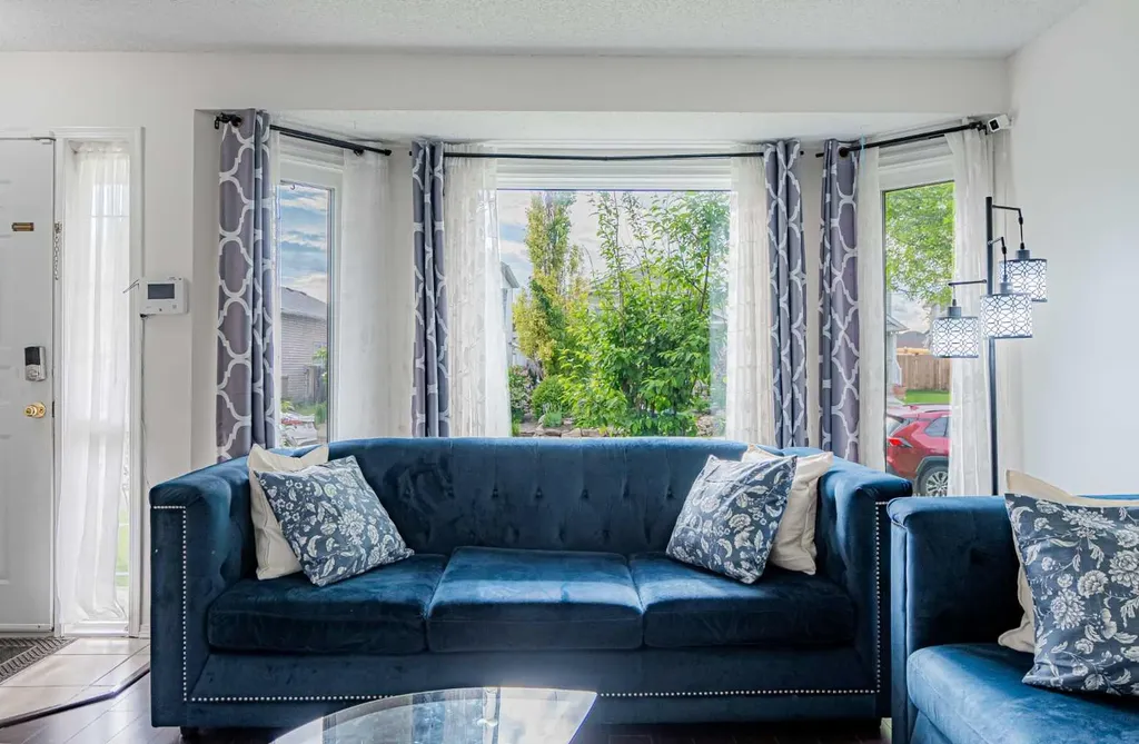 66 Martin Crossing Close NE Calgary AB T3J 3S2