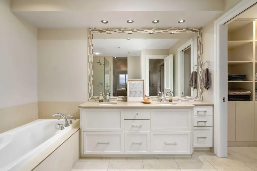 690 Princeton Way SW Calgary AB T2P 5J9