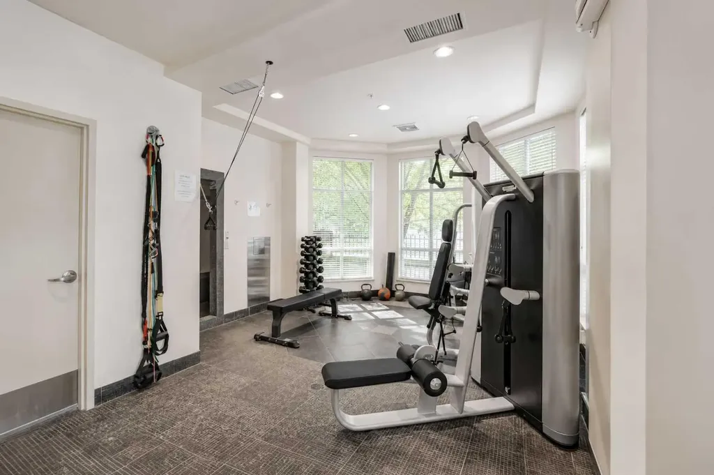 690 Princeton Way SW Calgary AB T2P 5J9
