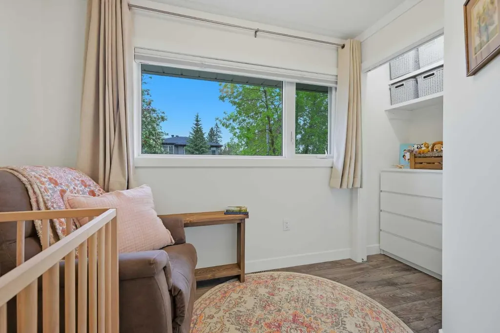 2408 Richmond Road SW Calgary AB t2t 5e4