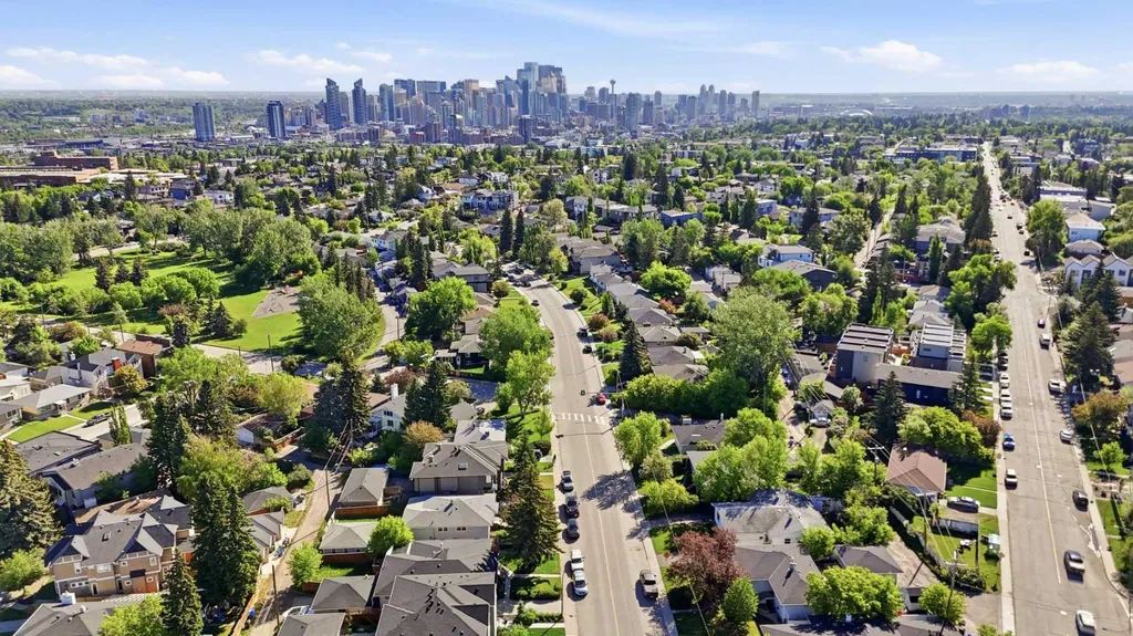2408 Richmond Road SW Calgary AB t2t 5e4