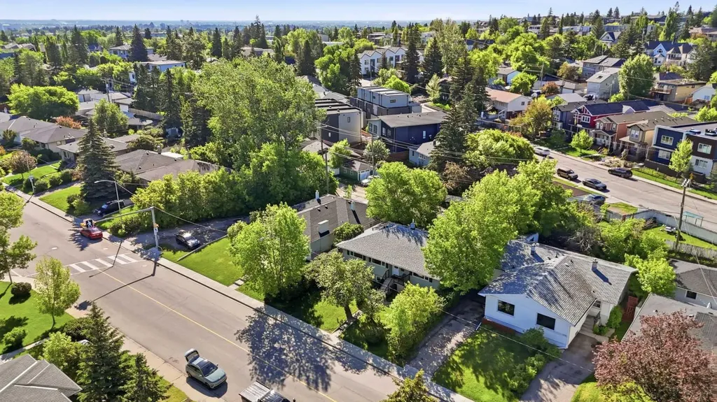 2408 Richmond Road SW Calgary AB t2t 5e4