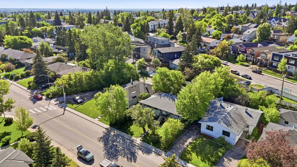 2408 Richmond Road SW Calgary AB t2t 5e4
