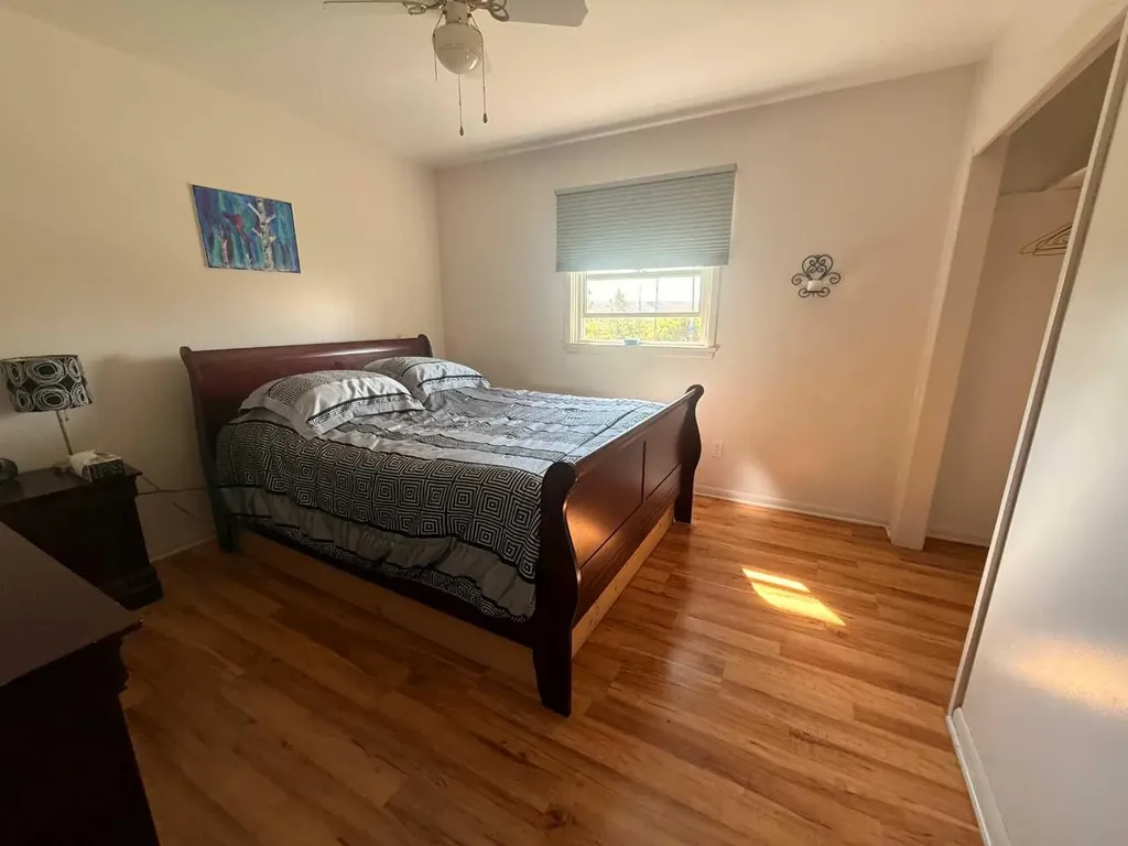5040 48th Street Hardisty AB T0B 0V0