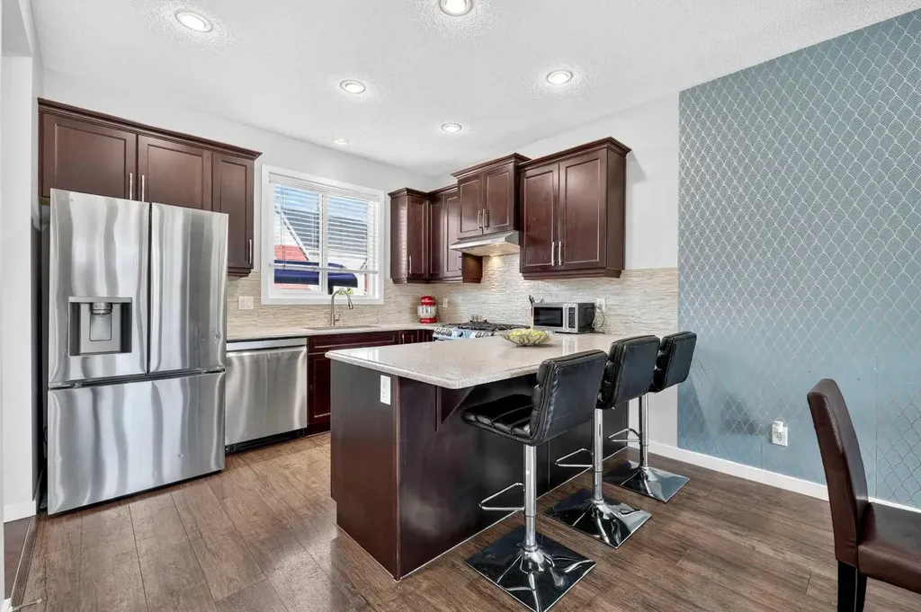 27 Red Embers Lane NE Calgary AB T3N 0R2