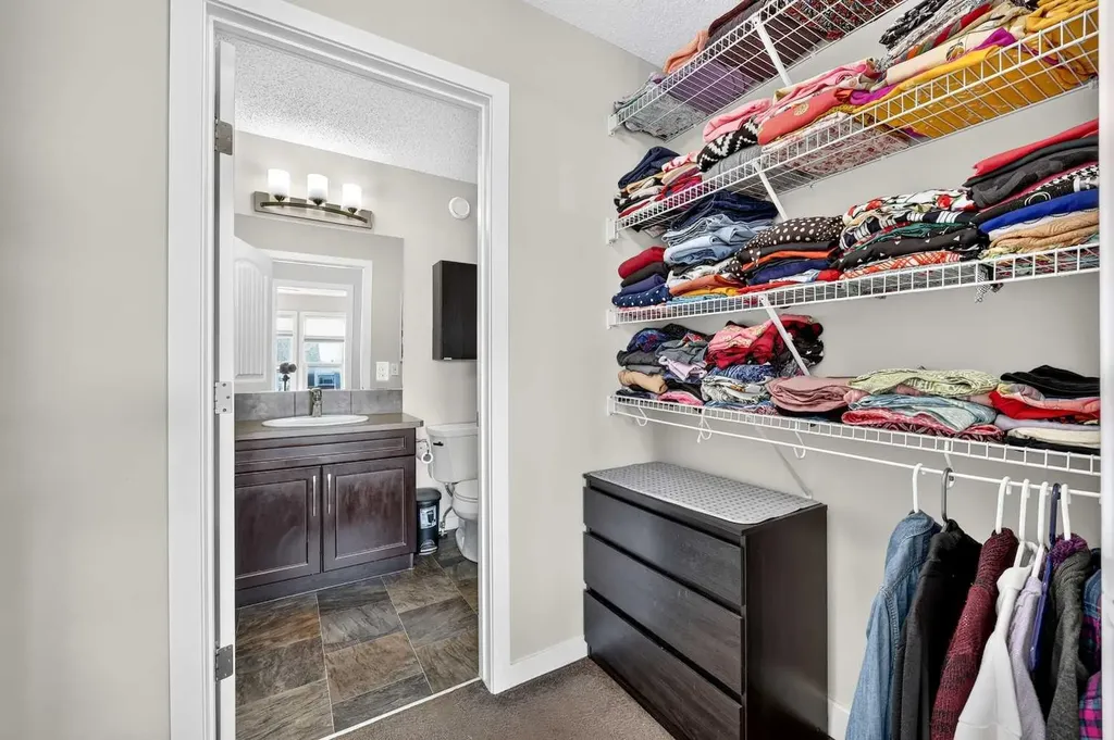 27 Red Embers Lane NE Calgary AB T3N 0R2