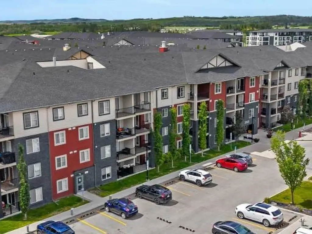 81 Legacy Boulevard SE Calgary AB T2X 2B9