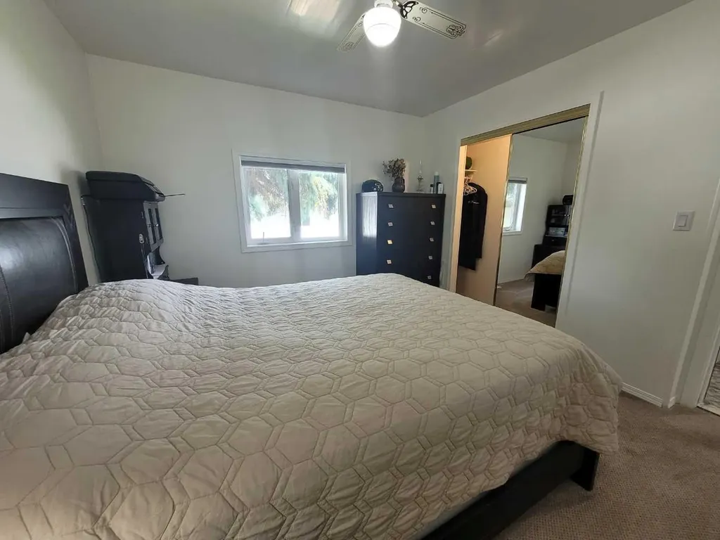 616 3rd Avenue N Vauxhall AB T0K2K0