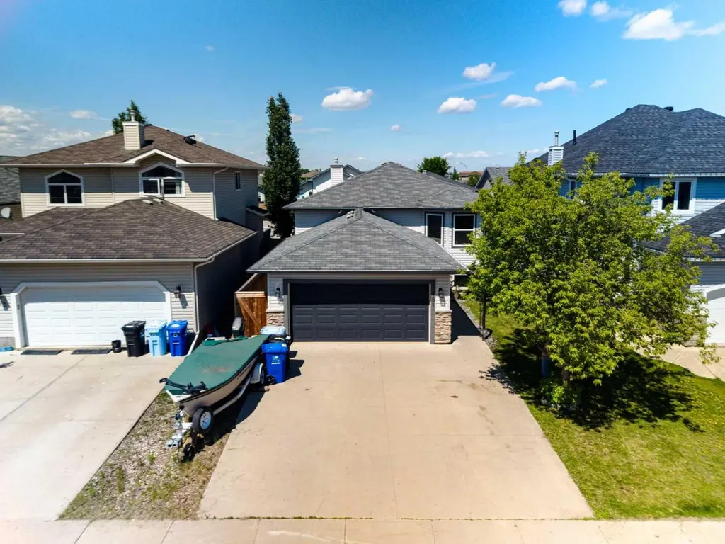 181 Coyote Crescent Fort Mcmurray AB T9K 0C7