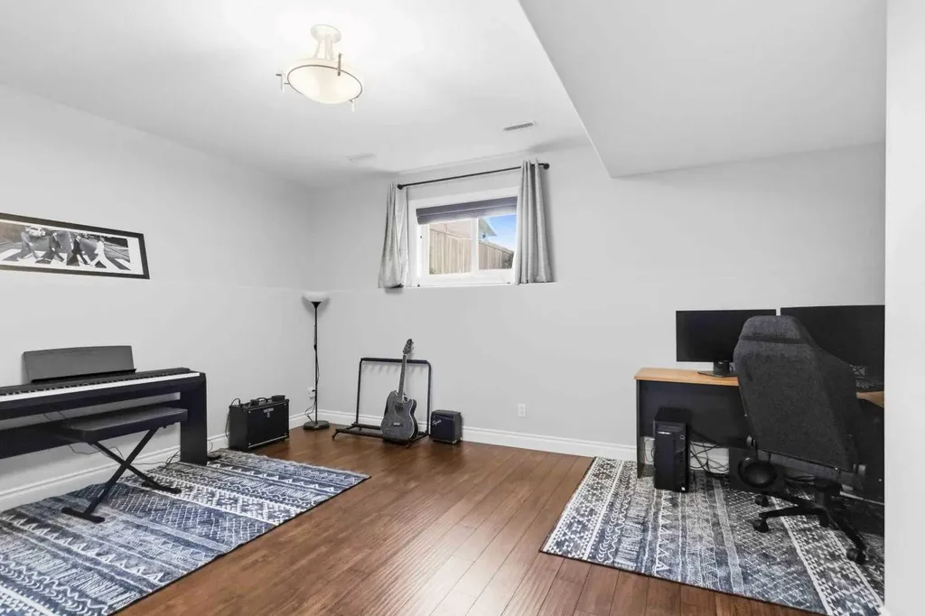 181 Coyote Crescent Fort Mcmurray AB T9K 0C7