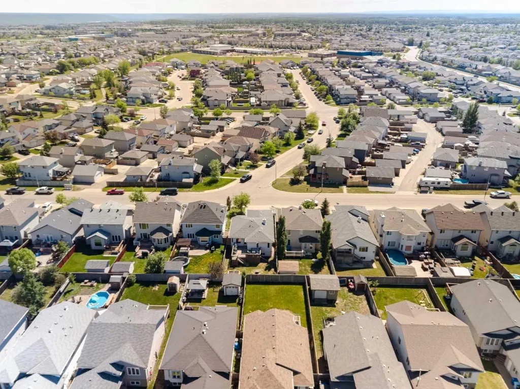 181 Coyote Crescent Fort Mcmurray AB T9K 0C7