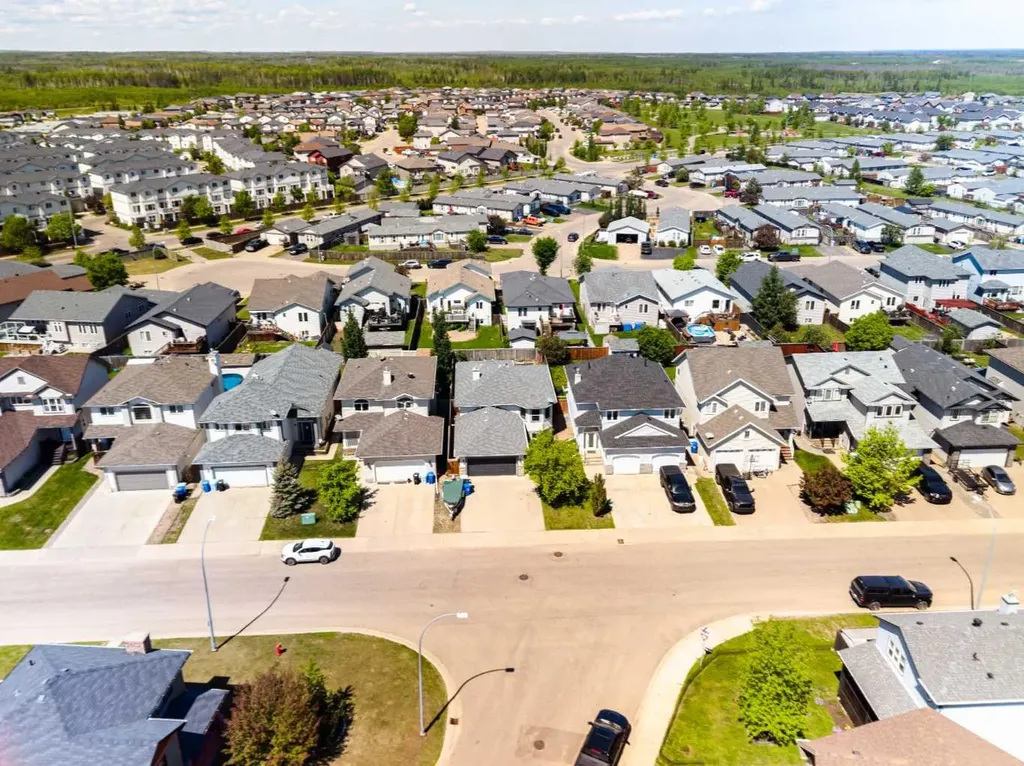 181 Coyote Crescent Fort Mcmurray AB T9K 0C7