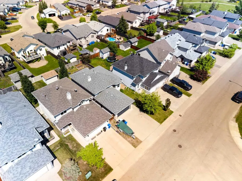 181 Coyote Crescent Fort Mcmurray AB T9K 0C7