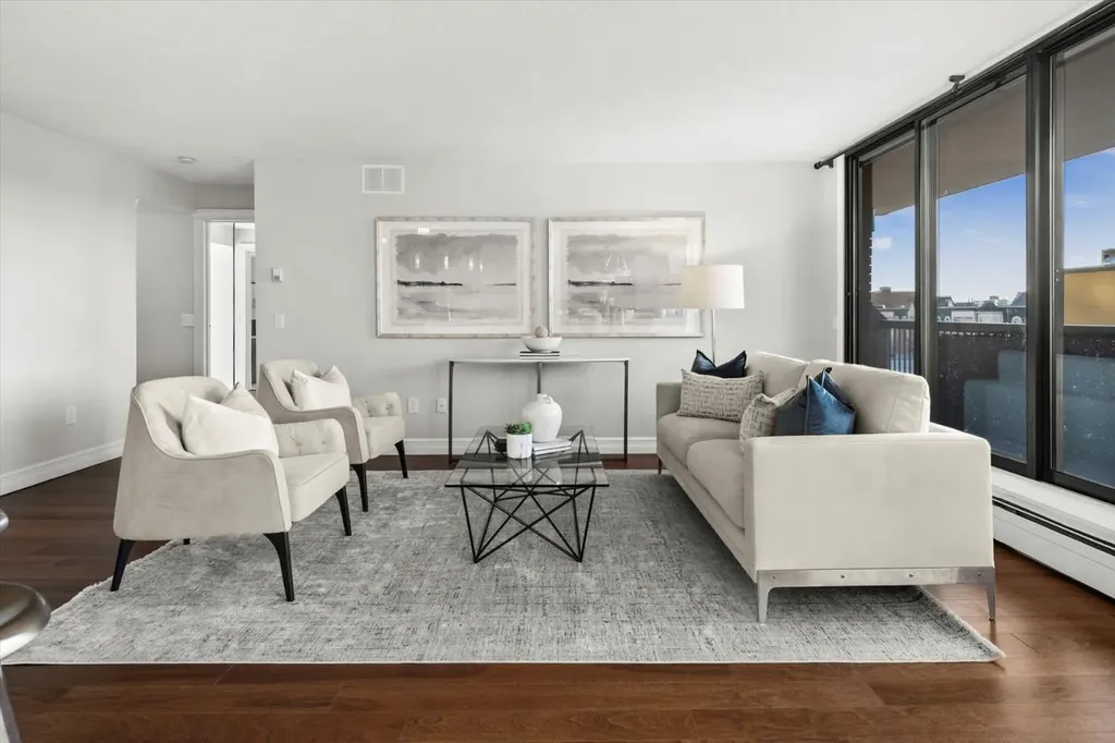 1001 14 Avenue SW Calgary AB T2R 1L2